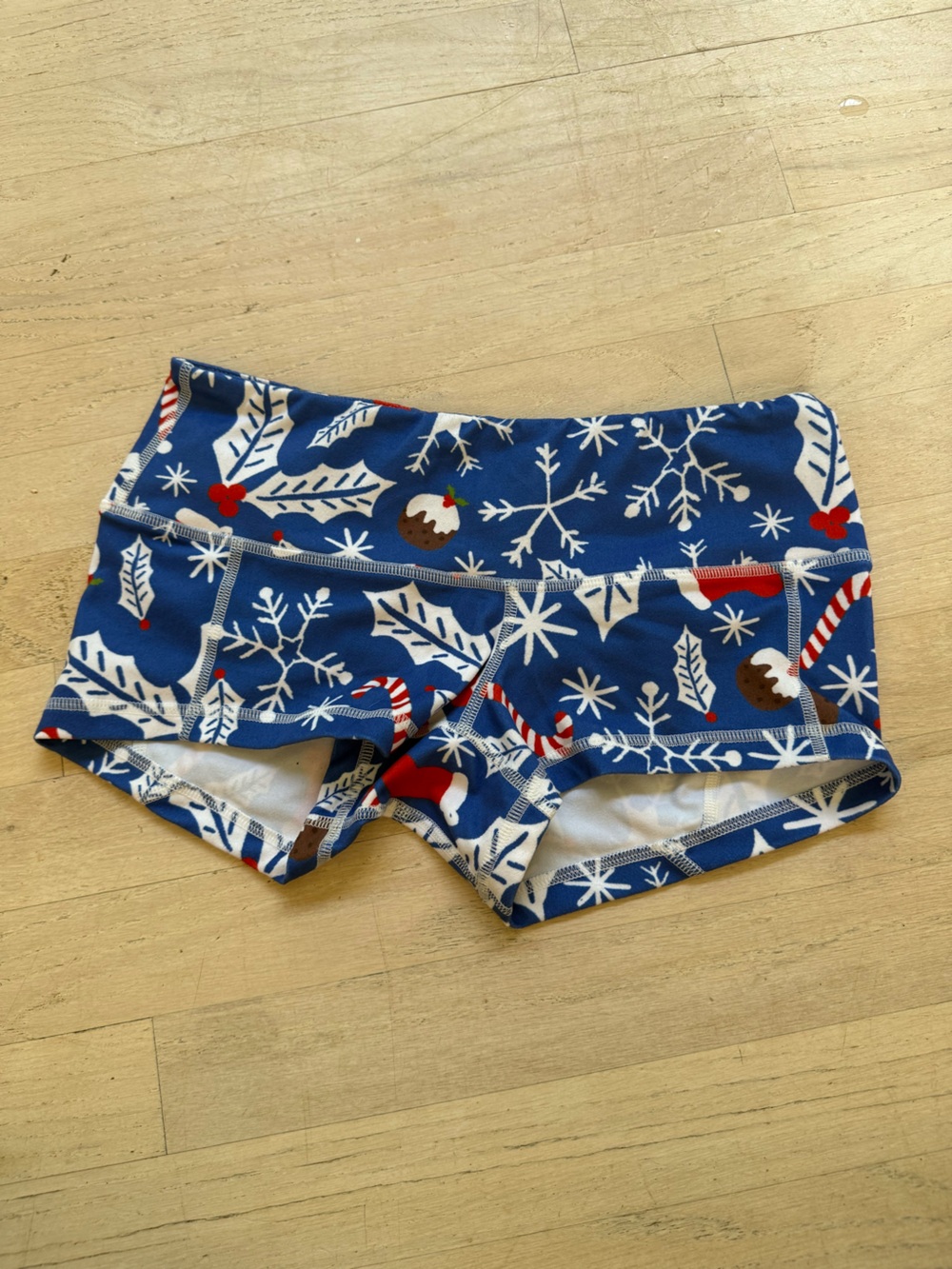 Fleo Blue Holiday Print Athletic Shorts